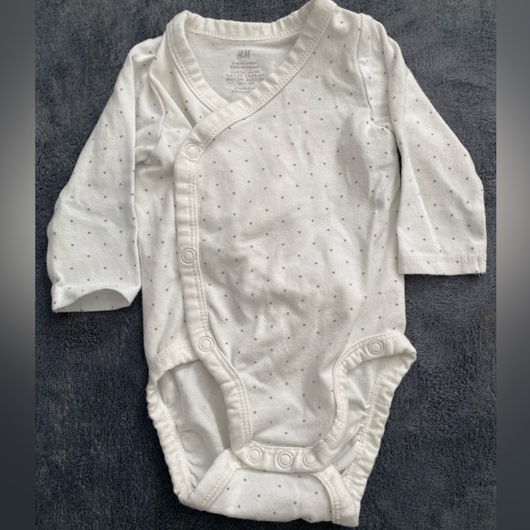 H&M Cream Baby Bear Footie Set - Picture 3 of 3